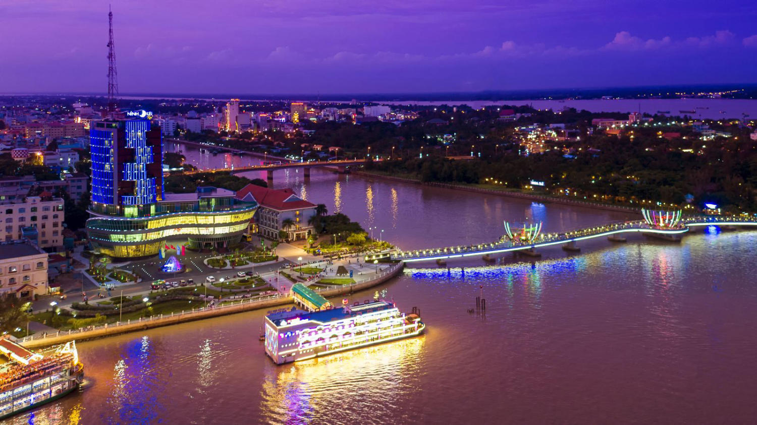 Ninh Kieu Quay