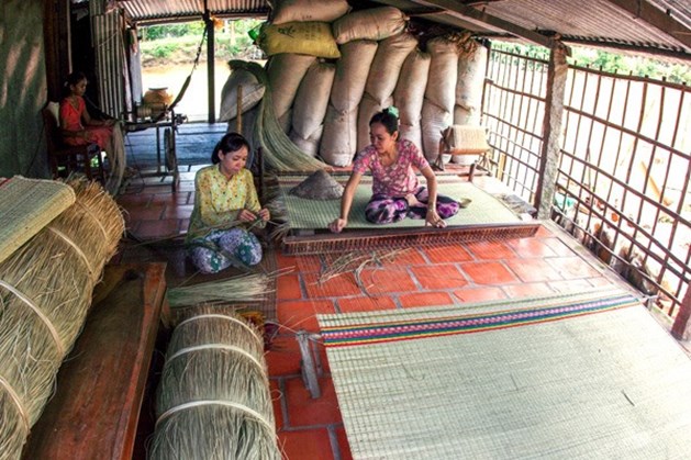 Nghề dệt chiếu Hậu Giang
