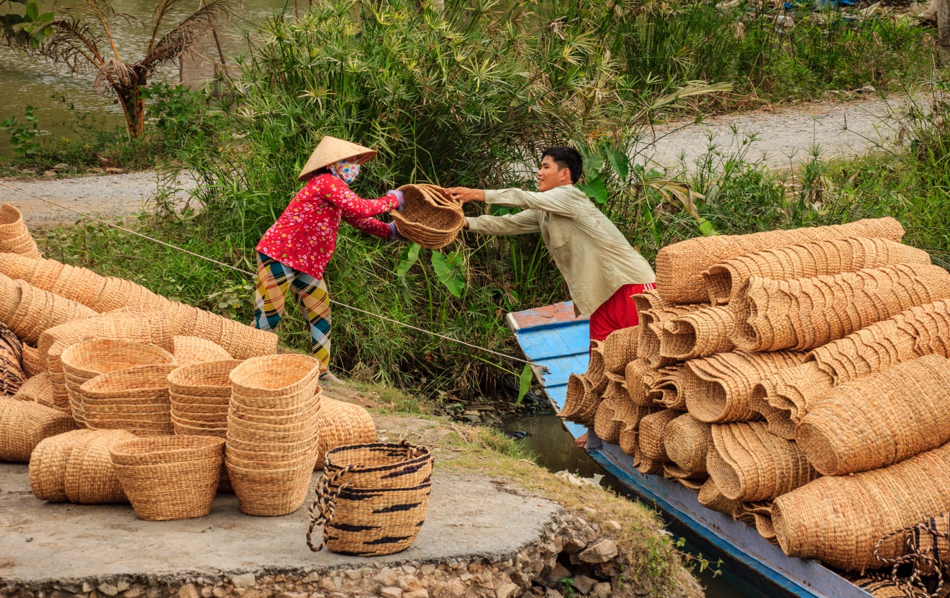 Làng nghề đan đát Vị Thủy