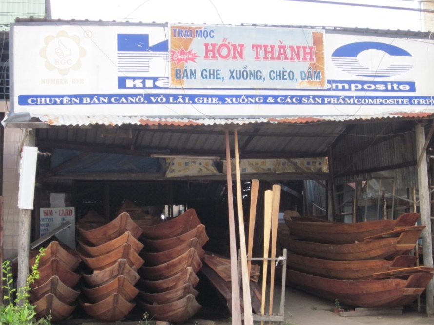 Làng nghề đóng ghe xuồng