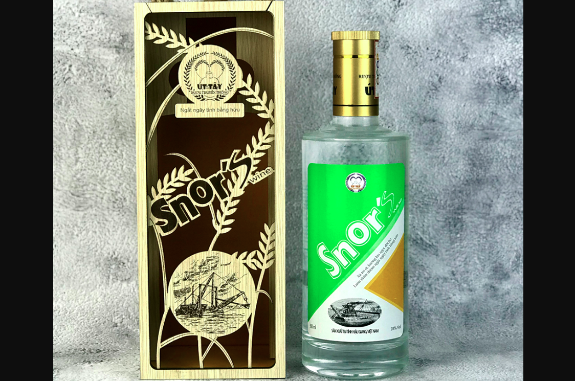 Rượu SNOR’S WINE (Xà No Út Tây)