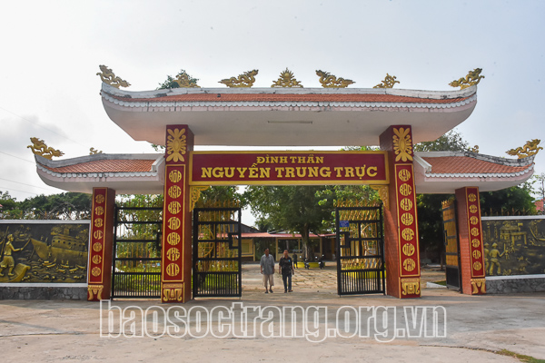 Viếng Đình thần Nguyễn Trung Trực