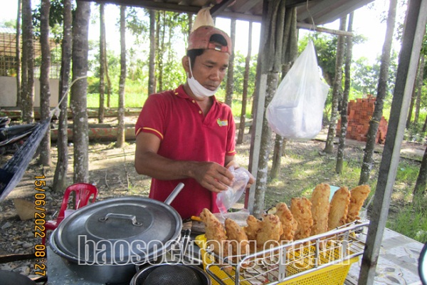 VỀ NGÃ NĂM ĂN BÁNH CHUỐI